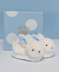Coffret cadeau naissance chaussons lapin bleu avec hochet - 0/6 mois