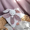 Doudou LAPIN blanc avec pétales - BOH'AIME -