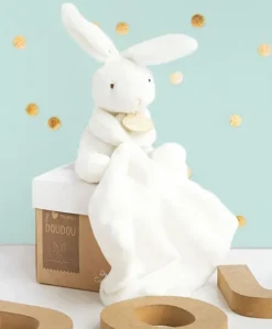 Doudou lapin mouchoir - 10 cm - Boite fleur