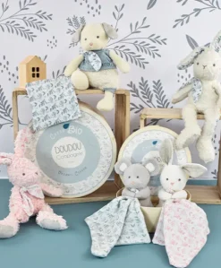 Doudou mouchoir lapin rose en coton BIO - 15 cm