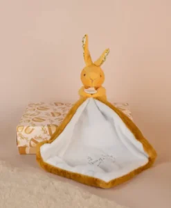 Lapin DOUDOU® - Doudou mouchoir Lapin- 10 cm - Jaune moutarde