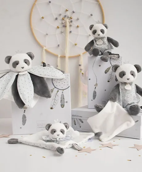 Peluche Panda gris avec doudou- Attrape-rêves - 28 cm